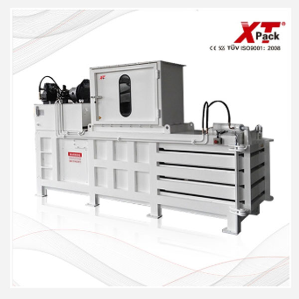 XFB125 Large, Medium and Small sized Semi-Automatic Balers With Closed Gate