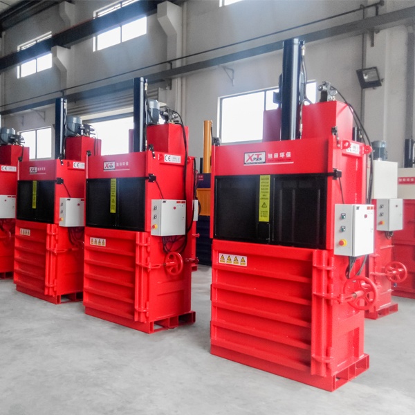 Vertical Plastic Baler