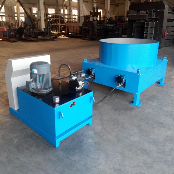 Bale Press Compactor