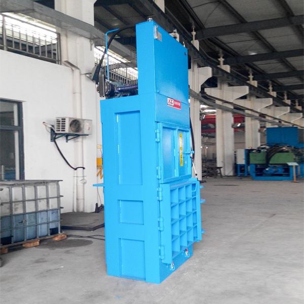 Fiber Baling Machine