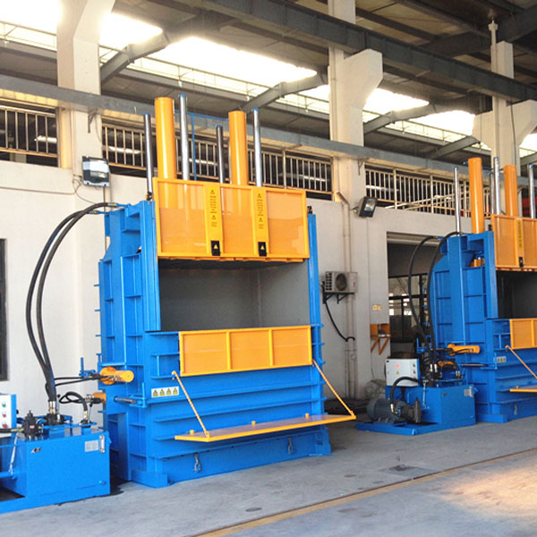 tire baler machine