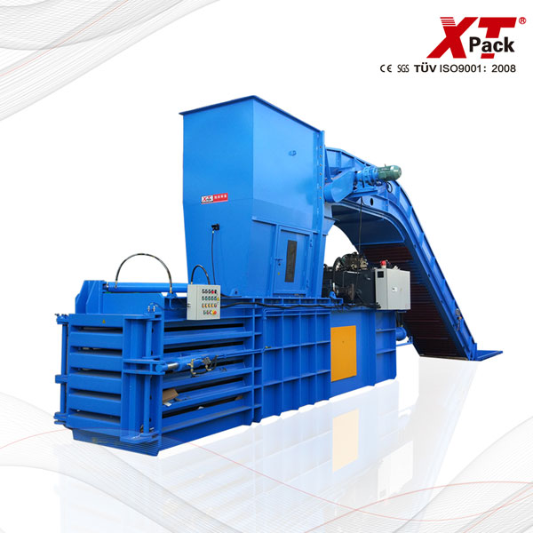 closed door horizontal baler