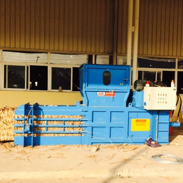 semi automatic baler